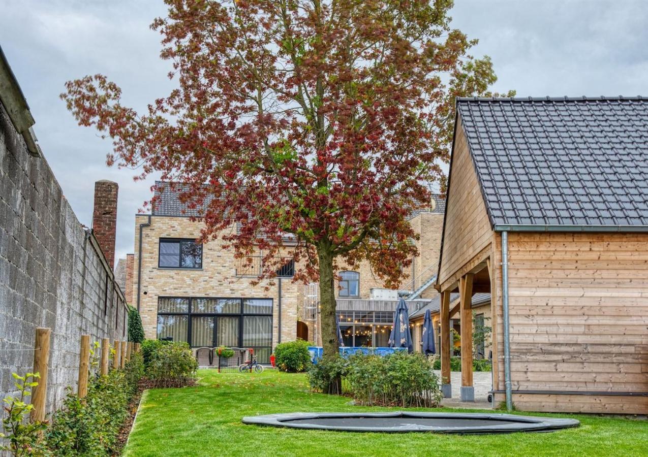 Oud Gemeentehuis Poelkapelle Extérieur photo