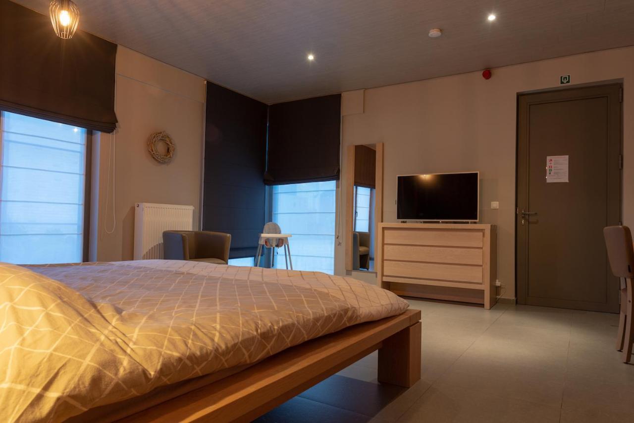 Oud Gemeentehuis Poelkapelle Extérieur photo